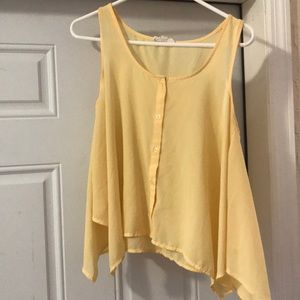 Cute, flowy summer top!